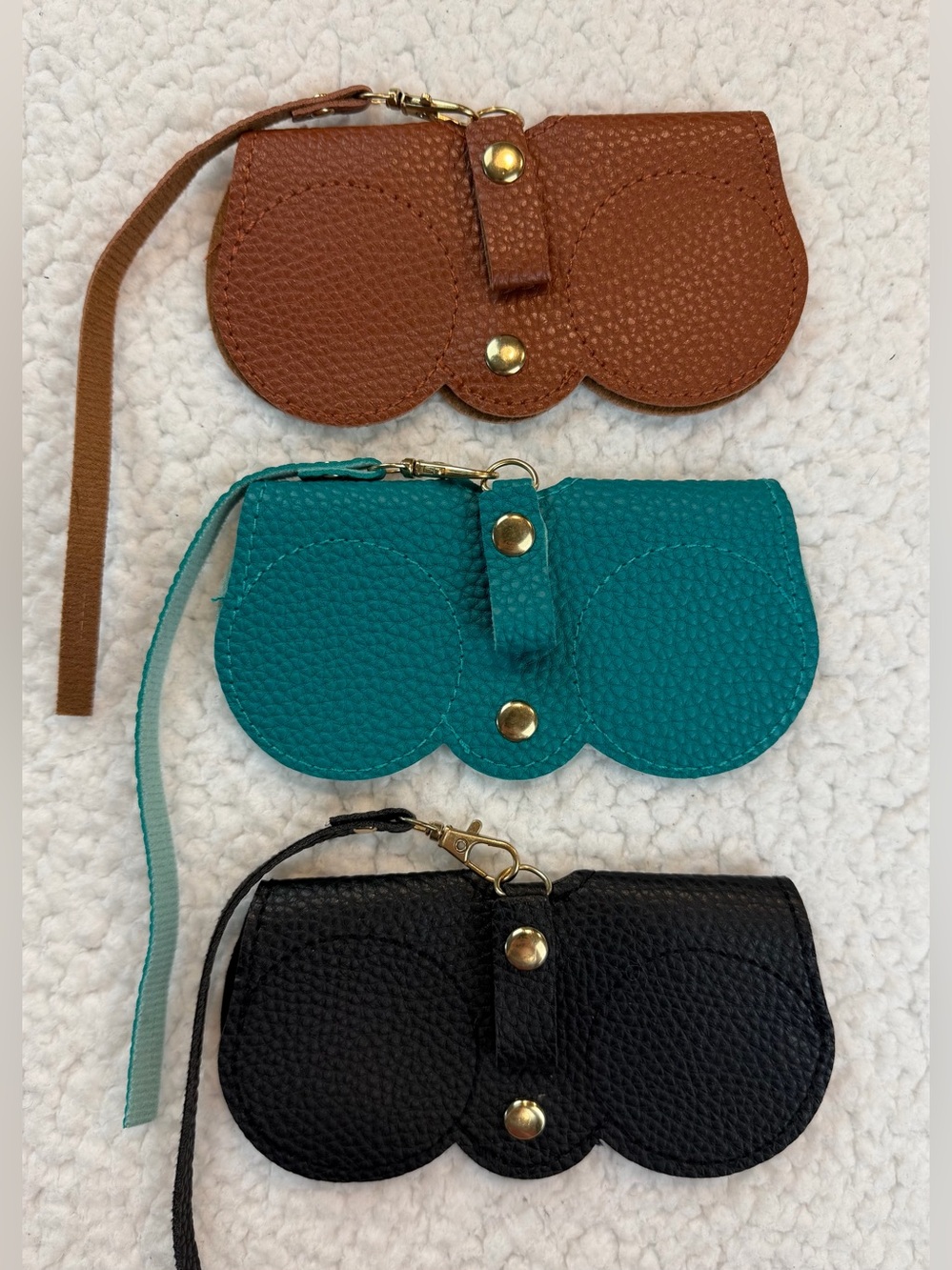 (Set of 3) Faux Pebble Leather Eyewear Cases - Picture 3 of 7